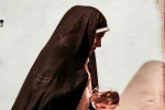 نمایش پشت کلانتری کوچه اول کنار تیر چراغ برق