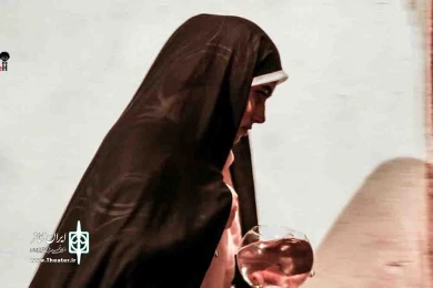 نمایش پشت کلانتری کوچه اول کنار تیر چراغ برق