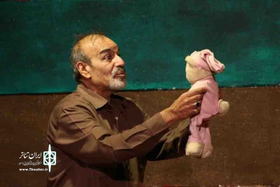 گزارش تصویری اجرای نمایش«حادثه عاشقانه یک مادر » در کرمان
