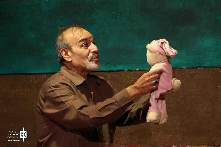 گزارش تصویری اجرای نمایش«حادثه عاشقانه یک مادر » در کرمان