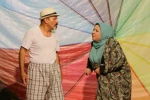 نمایش کمدی موزیکال «عروس اینترنتی» در کرمان به روی صحنه رفت 3