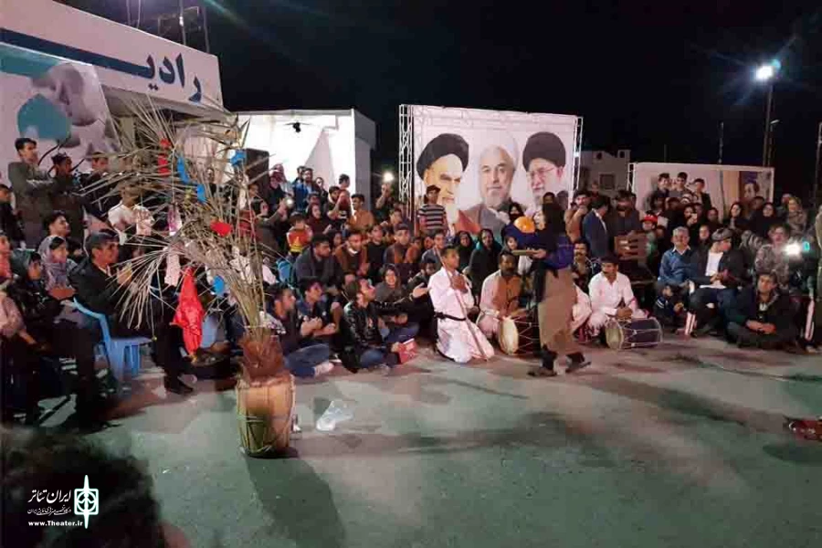 استقبال چشمگیر از نخستین جشنواره ملی تئاتر رضوی جنوب کرمان
 3