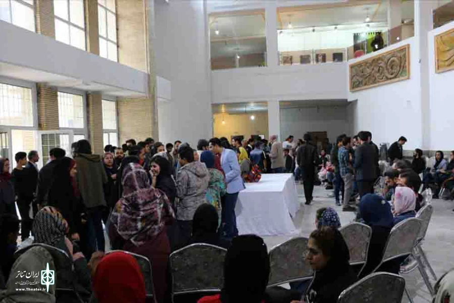 گردهمایی اهالی تئاتر کرمان به روایت تصویر