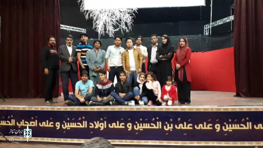 نمایش «گور خواب ها» کاری از گروه بهاران جیرفت به مدت 12 شب در جیرفت به روی صحنه رفت 4