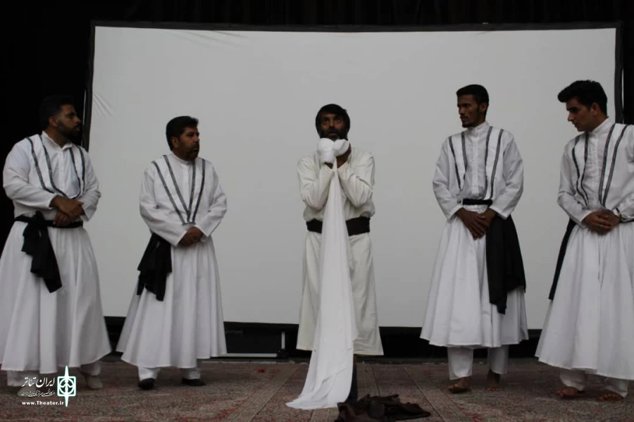 به همت گروه تئاتر نخل  عنبرآباد  نمایش «شیخ صنعان و دختر ترسا»در سالن آمفی تئاتر مجتمع پیامبر اعظم عنبرآباد  به روی صحنه رفت. 4
