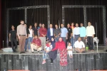 نمایش «ما شدیم سنگ خدا» کاری از گروه نخل به مدت 5 شب در عنبرآباد به روی صحنه رفت 6