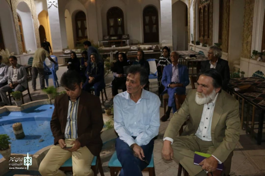 شماره4تنها نشریه خصوصی تئاتر ایران رونمایی شد 2
