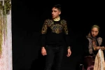 نمایش « پنج و نیم عصر» به روایت تصویر
