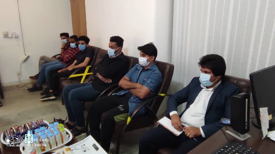دیدار هیئت رییسه انجمن هنرهای نمایشی جنوب کرمان با هنرمندان شهرستان منوجان 6