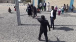 نمایش خیابانی بوی ریحانه ها در کهنوج به اجرا در آمد 8
