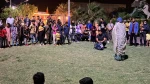 نمایش خیابانی «دست برادری» در کهنوج اجرا شد. 4