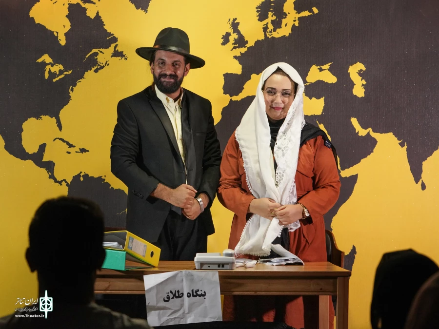 نمایشنامه خوانی مجرد ها در کهنوج اجرا شد. 4