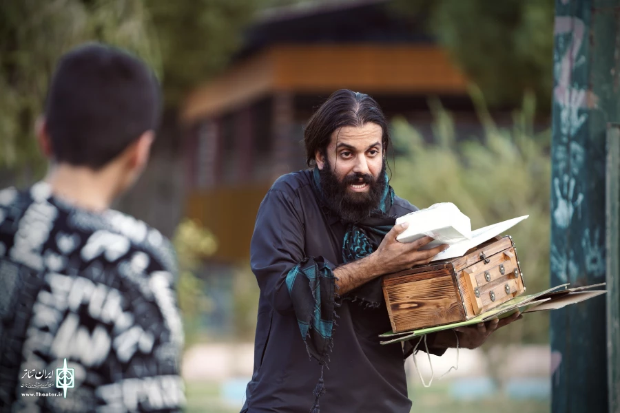 نمایش خیابانی «جامانده» در کهنوج اجرا شد 5