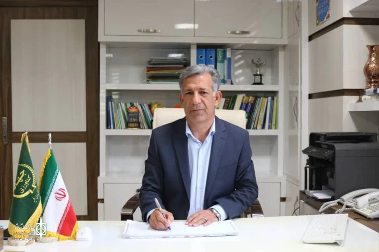 رونمایی از پوستر مرکه ی خدایی  2