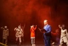 ...یا شاید «مسیح چه کسی را کشت؟»
 2