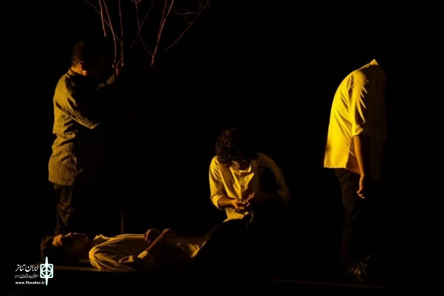 نمایش«فیل»