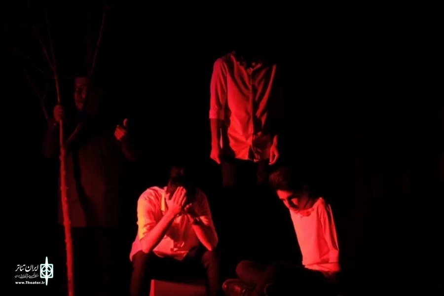 نمایش«فیل»