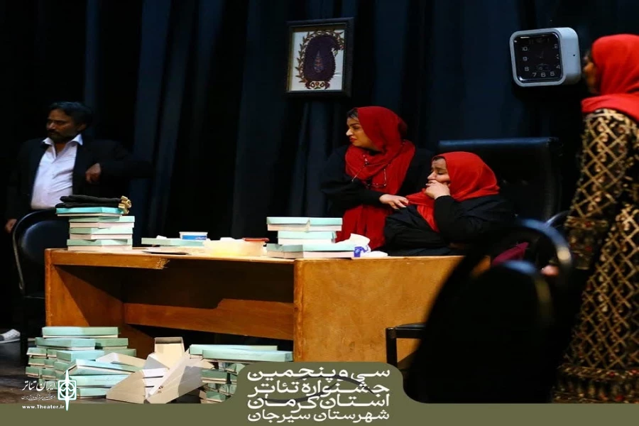سجاد خان بابا: باید تئاتر قوی داشته باشیم 4