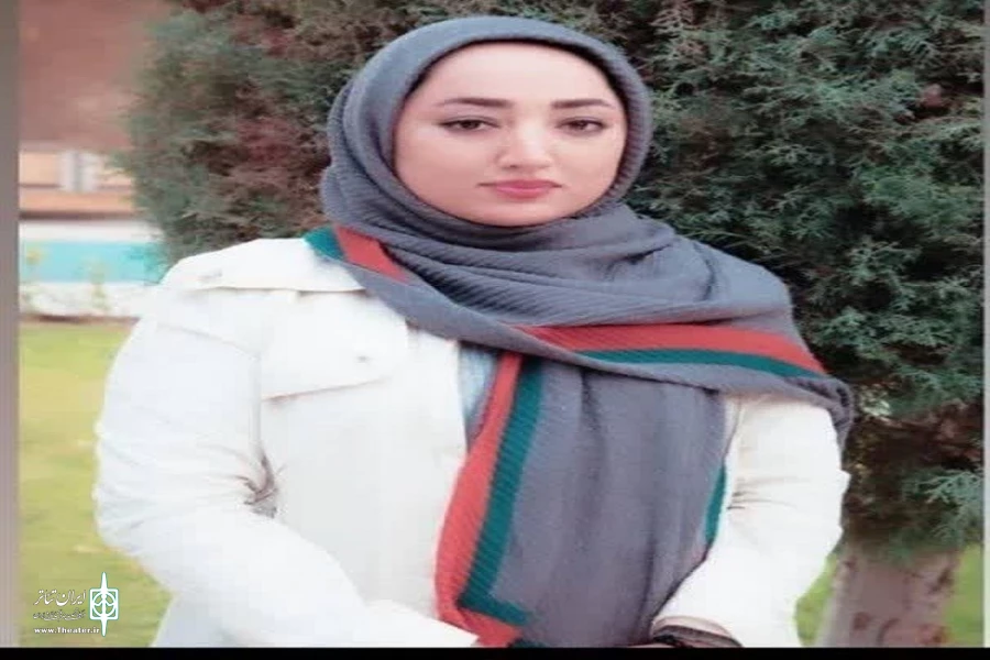 آرزو جعفری: تئاتر، زندگی را به نمایش گذاشته است 2
