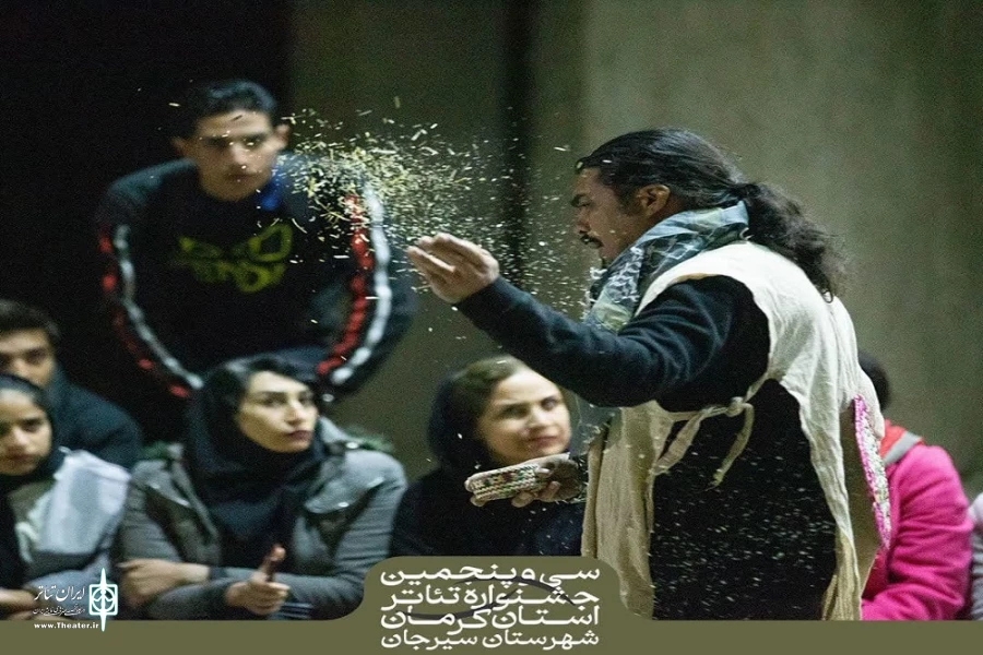 علی صمصامی: تئاتر برشی از زندگی است 4