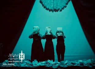 سکنجبین آخرین اجرای چهاردهمین جشنواره تئاتر جنوب استان کرمان به روی صحنه رفت . 2