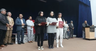 میردوست دلارته به عنوان اثر برتر جشنواره به جشنواره منطقه ای تئاتر راه یافت .
 6