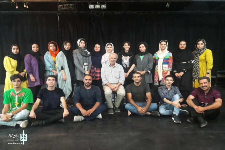 هدف ما ایجاد دانشکده نمایش خلاق است 2