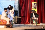 نمایش کمدی «رویای یک پسر چلمنگ» در راور به صحنه رفت 4