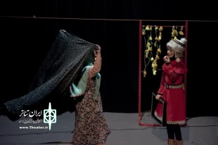 اجرای تئاتر «قمروی لب ندار» در شهرستان بافت 2