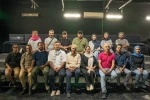 دیدار عوامل نمایش «اسب قاتلین» با پیشکسوتان تئاتر کرمان 2